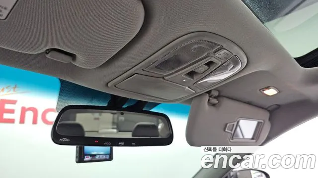 Kia K5 2011 thumb 9