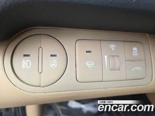 Hyundai Staria 2014 thumb 4