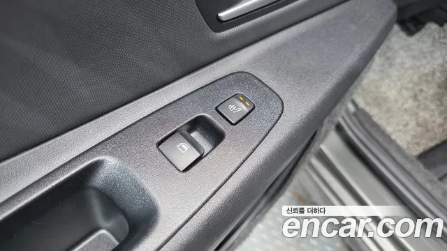 Hyundai Elantra 2022 thumb 4