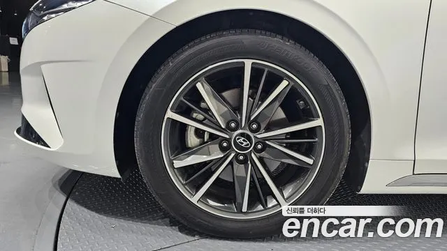 Hyundai Grandeur 2020 thumb 4