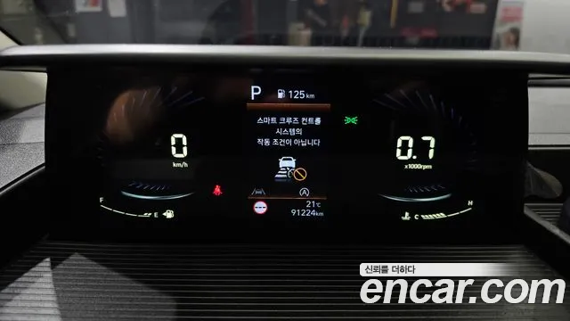 Hyundai Staria 2022 thumb 9