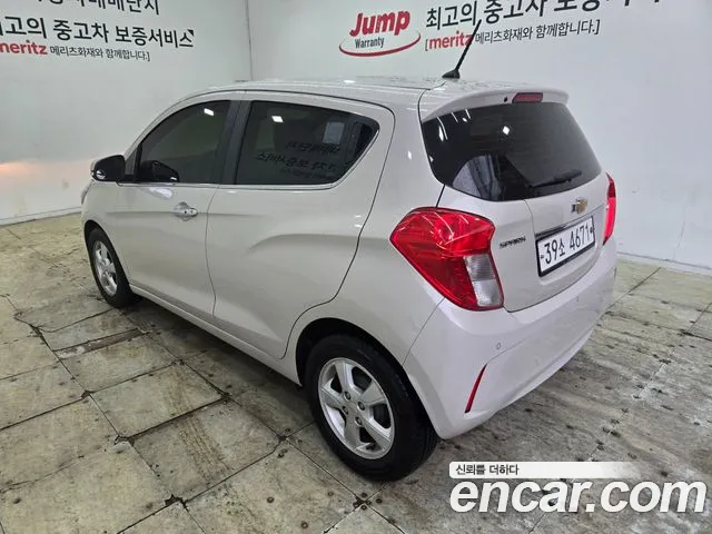 Chevrolet Spark 2017 thumb 4