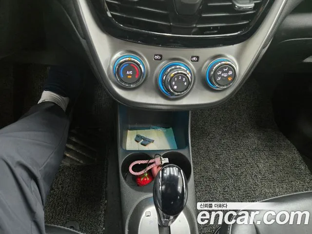 Chevrolet Spark 2017 thumb 9