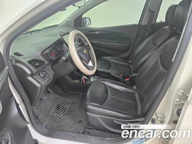 Chevrolet Spark 2017 thumb 10