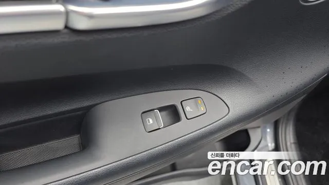Hyundai Grandeur 2018 thumb 3