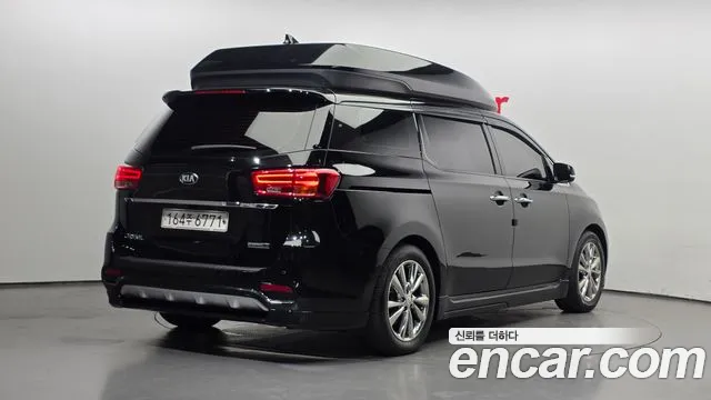 Kia Carnival 2019 thumb 7