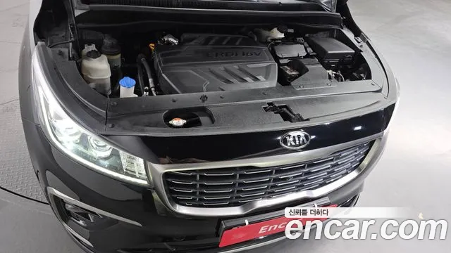 Kia Carnival 2019 thumb 9