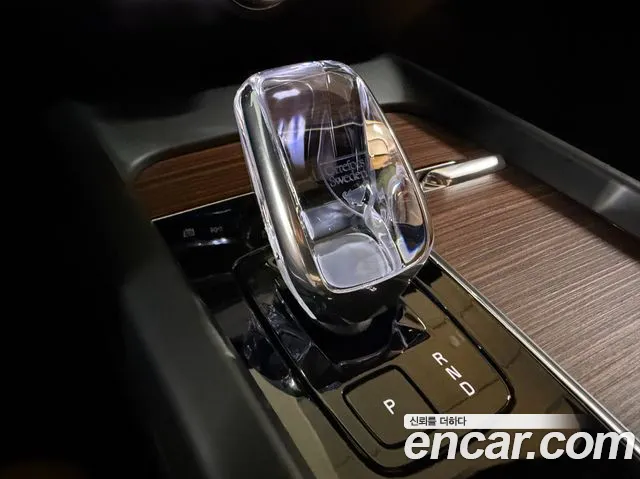 Volvo V60 Cross Country 2025 thumb 9
