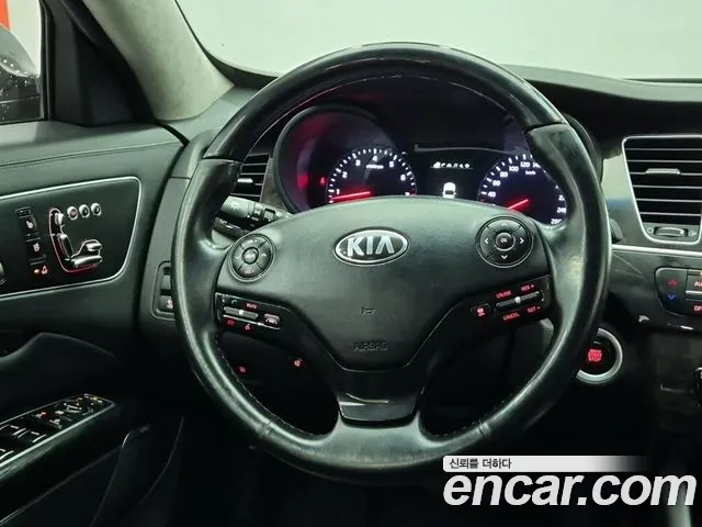 Kia K9 2015 thumb 9