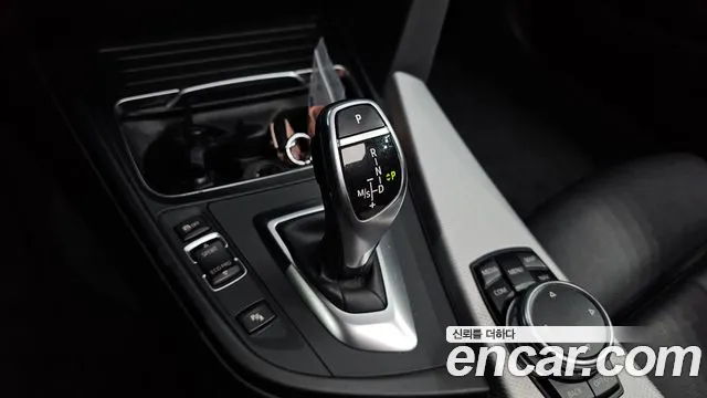 BMW 3 серии 2016 thumb 11