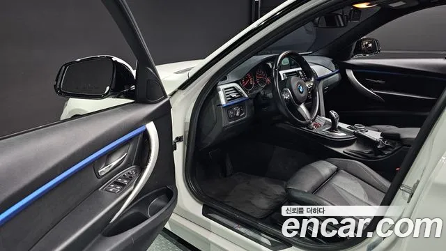 BMW 3 серии 2016 thumb 7