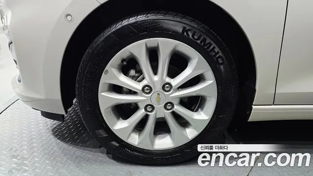 Chevrolet Spark 2019 thumb 3