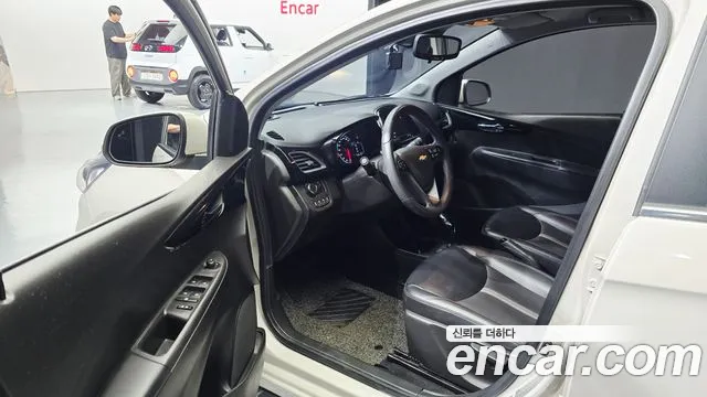 Chevrolet Spark 2019 thumb 5
