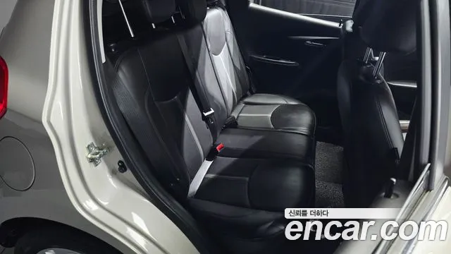 Chevrolet Spark 2019 thumb 12