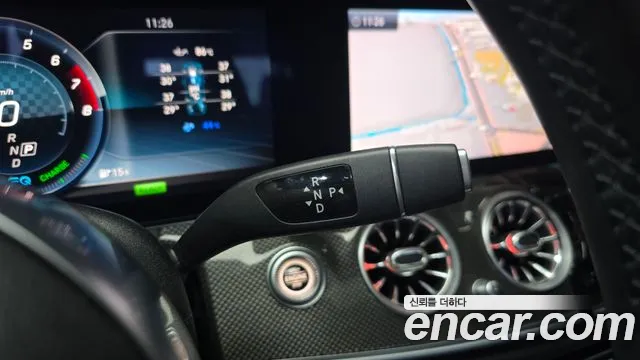 Mercedes-Benz E-Class 2019 thumb 6