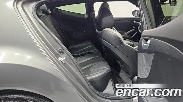 Hyundai Veloster 2016 thumb 4