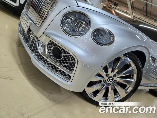 Bentley Flying Spur 2021 thumb 4