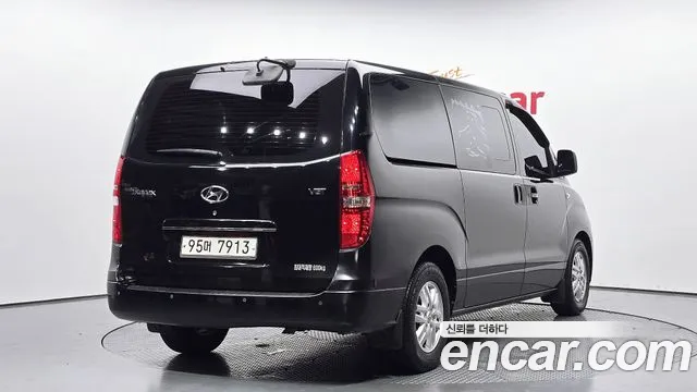 Hyundai Staria 2016 thumb 9