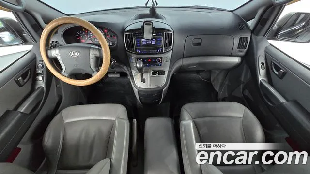 Hyundai Staria 2016 thumb 10
