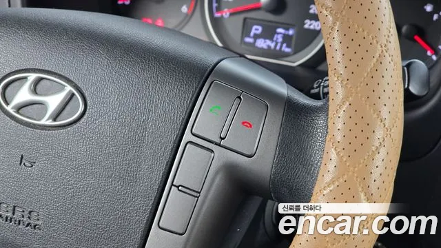 Hyundai Staria 2016 thumb 2