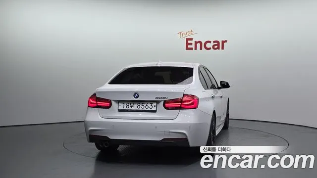 BMW 3 серии 2016 thumb 9