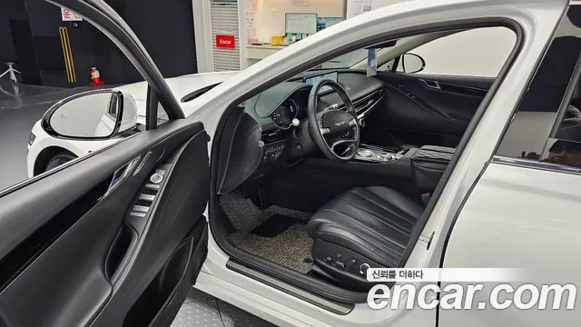 Genesis G80 2021 thumb 11