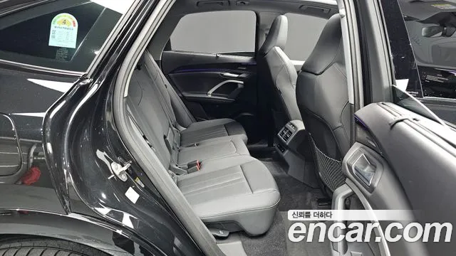 Audi Q5 2025 thumb 4