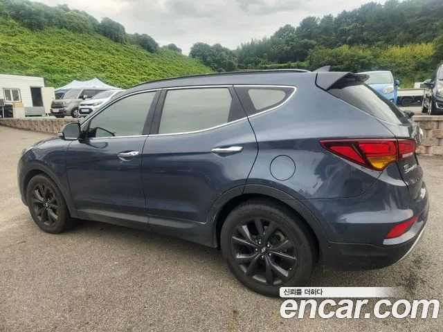 Hyundai Santafe 2016 thumb 4
