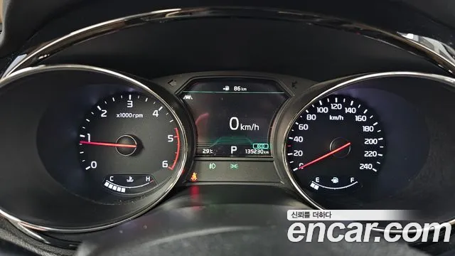 Kia Carnival 2019 thumb 8