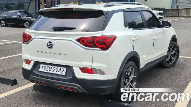 KGM Korando 2019 thumb 6