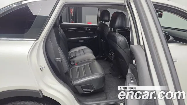 Kia Sorento 2016 thumb 10
