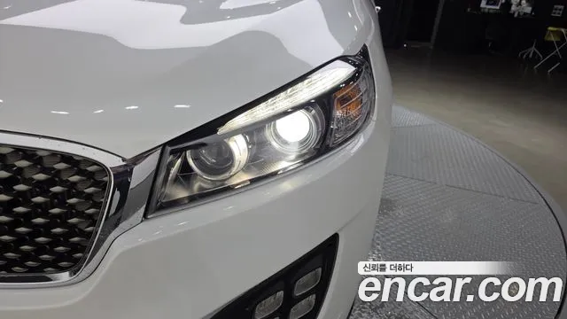 Kia Sorento 2016 thumb 3