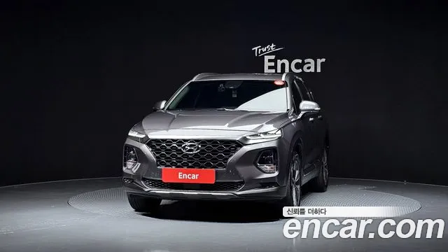 Hyundai Santa Fe 2018 thumb 3