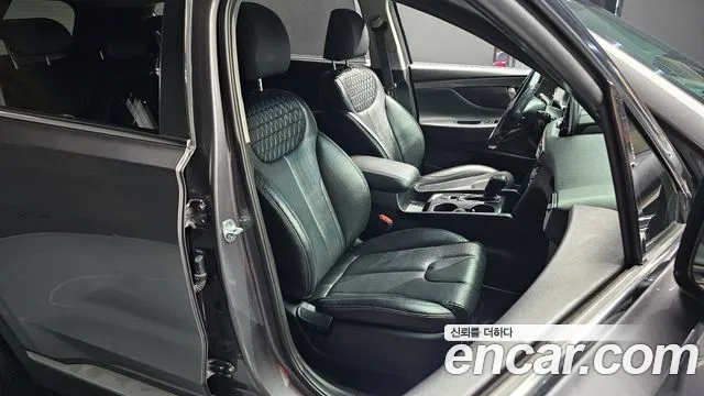 Hyundai Santa Fe 2018 thumb 12