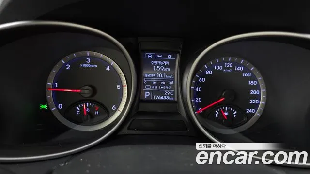 Hyundai Санта Фе 2014 thumb 9