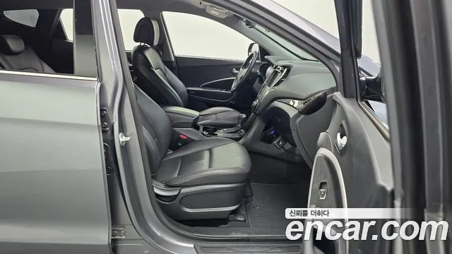 Hyundai Санта Фе 2014 thumb 5