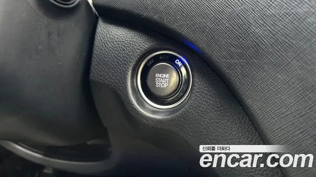 Hyundai Санта Фе 2014 thumb 4