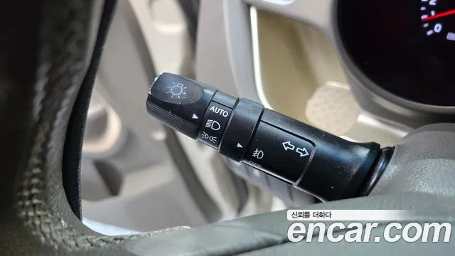 Kia Ray 2012 thumb 12