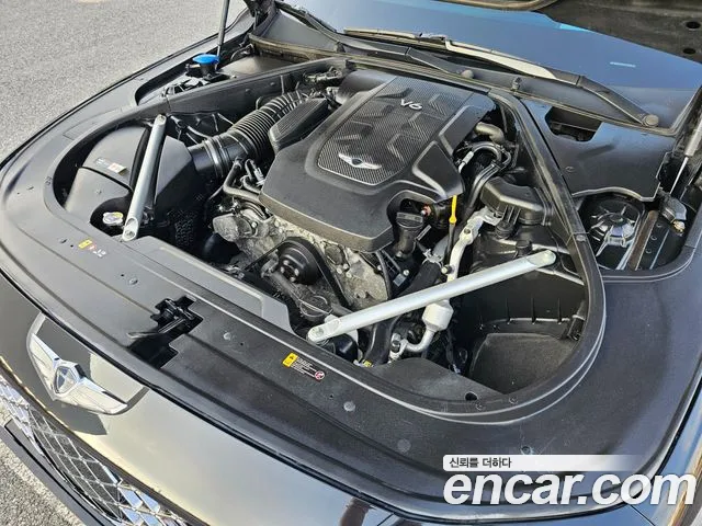 Genesis G90 2020 thumb 6