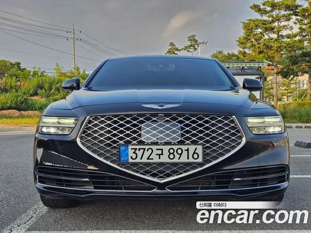 Genesis G90 2020 thumb 9