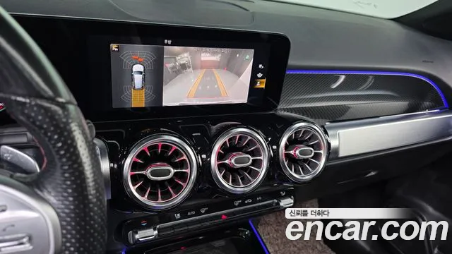 Mercedes-Benz GLB 2021 thumb 2