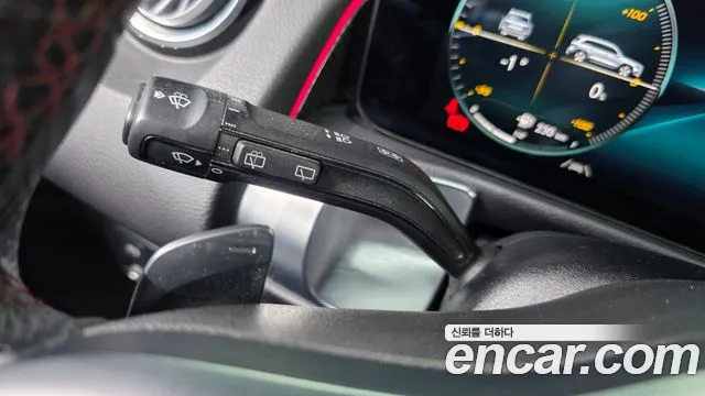 Mercedes-Benz GLB 2021 thumb 4