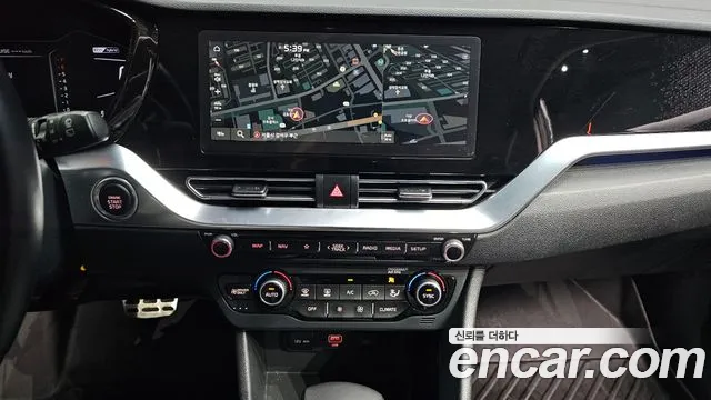 Kia Niro 2021 thumb 4