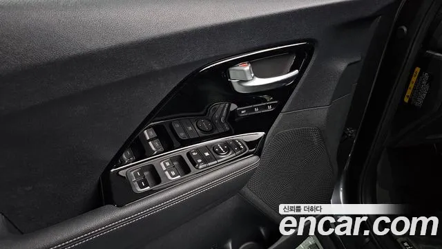Kia Niro 2021 thumb 9