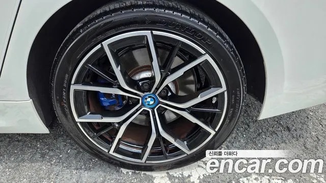 BMW 5 серии 2022 thumb 5
