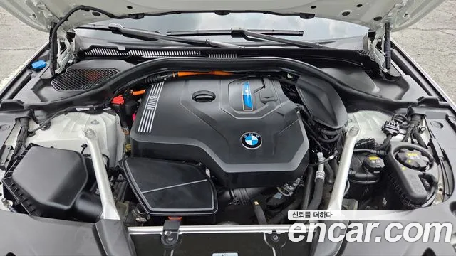 BMW 5 серии 2022 thumb 6