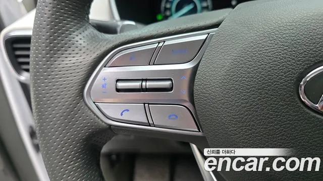 Hyundai Santa Fe 2022 thumb 6