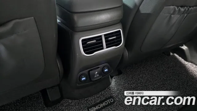 Hyundai Santa Fe 2022 thumb 9