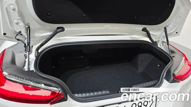 BMW Z4 2025 thumb 6