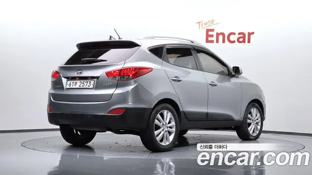 Hyundai Tucson 2009 thumb 9